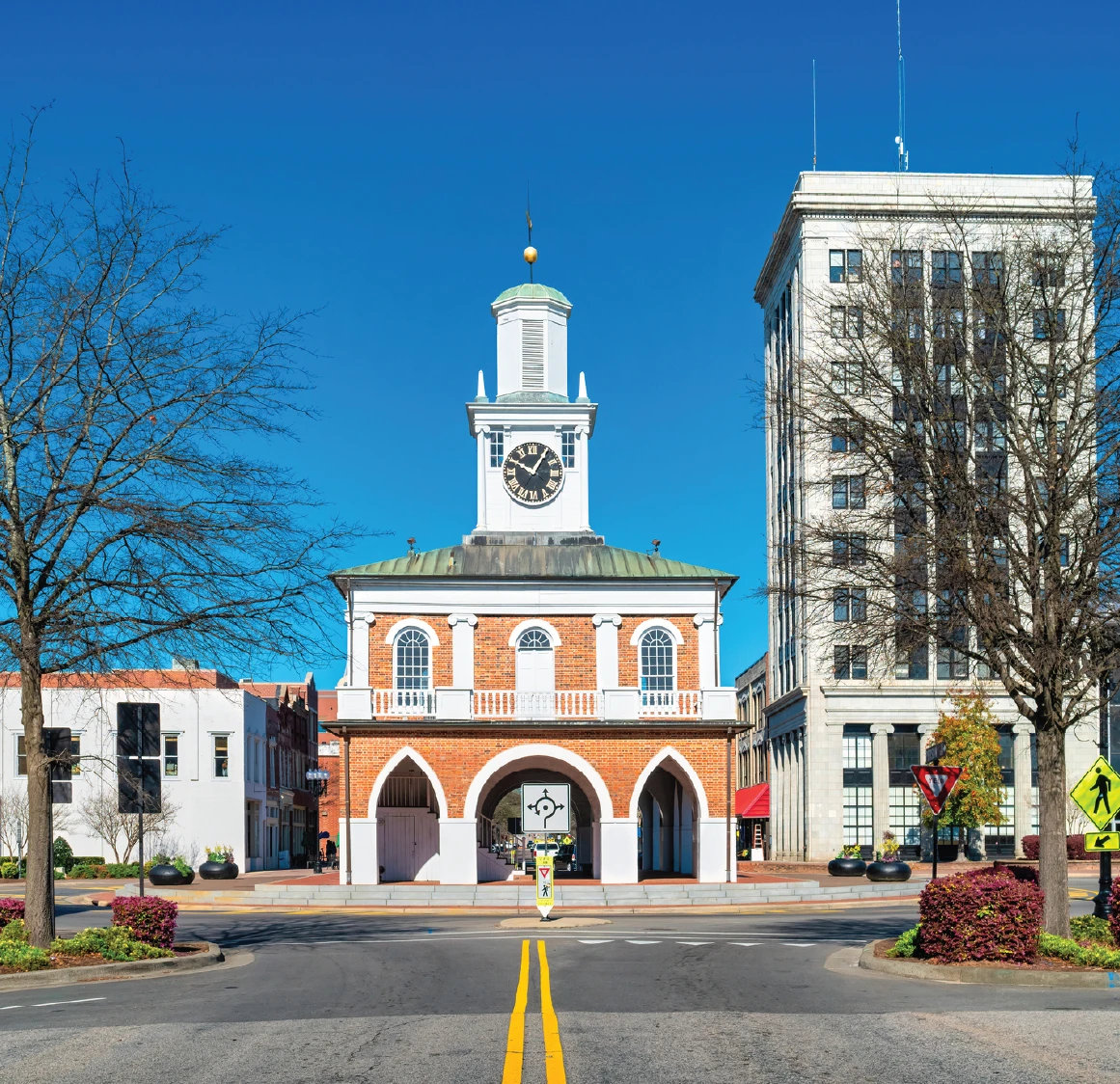 Why Fayetteville Businesses <br><span class="fw-light">Trust Segra </span>